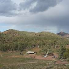 Aroona Hut | Heysen Trail, Flinders Ranges SA 5434, Australia