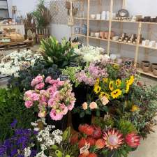 E.A Botanics - Florist | Shop 5/243 High St, Wauchope NSW 2446, Australia
