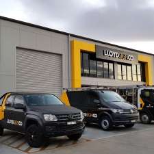 Lloyd Sign Co | unit 3/1A Wirraway St, Tamworth NSW 2340, Australia