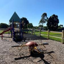 Highton Close Playground | 10 Highton Cl, Hampton Park VIC 3976, Australia