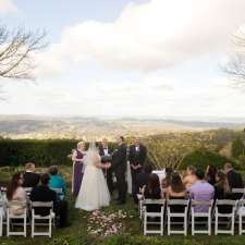 Barry Klaer Wedding Celebrant | 6 Lorraine Ave, Para Vista SA 5093, Australia