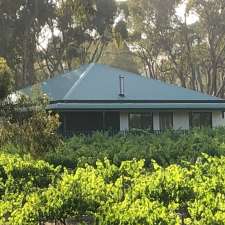 St Helen's Country Cottages | 72 Warenda Rd, Clare SA 5453, Australia