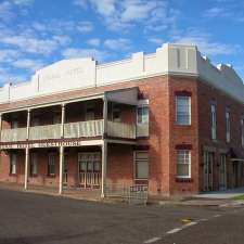 The Old Signal Hotel Guesthouse | 92 Single St, Werris Creek NSW 2341, Australia