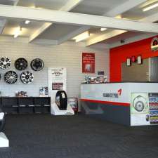 Morley Tyre Center - Kumho Platinum | 281 Walter Rd W, Perth WA 6062, Australia