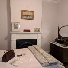 Chifley Home | 10 Busby St, South Bathurst NSW 2795, Australia
