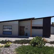 Great Ness Holiday Rental | 7 Ness St, Goolwa Beach SA 5214, Australia