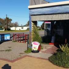 North Shores Deli | 31 Clayton Dr, North Beach SA 5556, Australia