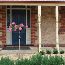 Jacaranda Cottage (2 bedroom) | 31 Verdun Rd, Murray Bridge SA 5253, Australia