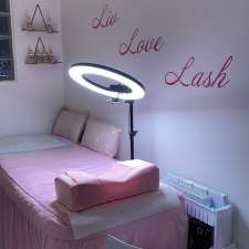 Liv love lash salon | 6 Metropole St, Robertson QLD 4109, Australia