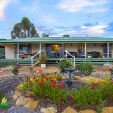 Tjunkaya's Gem Holiday Home Morgan | 2 Sapphire St, Morgan SA 5320, Australia