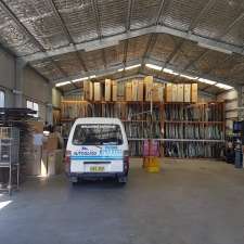 Protector Autoglass Tamworth | 12 Byrnes Ave, Tamworth NSW 2340, Australia