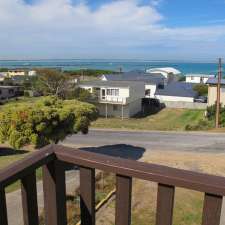 By the Sea Holiday Rentals | 48 Foster St, Beachport SA 5280, Australia