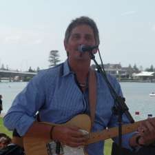 Derek Fairbrass Entertainment | 1 Carinya St, Charmhaven NSW 2263, Australia