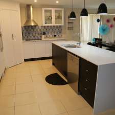 Hunter Kitchen King | 3/37 Shipley Dr, Rutherford NSW 2320, Australia