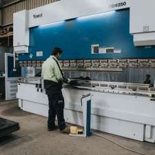 Larsen Engineering Pty Ltd - Fabrication Facility | 545 Dallinger Rd, Lavington NSW 2640, Australia