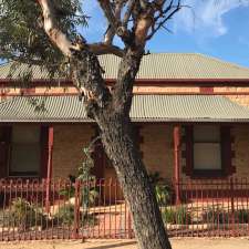 Meaney's Rest | 68 Cradock Rd, Hawker SA 5434, Australia