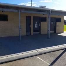 Belhaven Park Public Toilet | Quinns Beach Primary School, 5 James Cook Ave, Quinns Rocks WA 6030, Australia