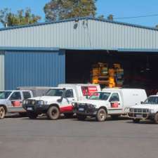 Holben’s Service centre | 1 Friesian St, Cowaramup WA 6284, Australia