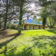 The Grange Homestead | 68 Grange Rd, Porepunkah VIC 3740, Australia