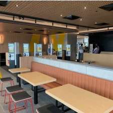 McDonald's Lyndhurst II | 930 Thompsons Rd, Cranbourne West VIC 3977, Australia