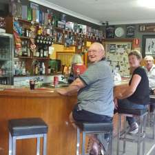 Little Hard Hills Hotel | 3701, Ballarat - Colac Road, Corindhap, Enfield VIC 3352, Australia