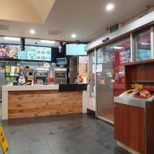 KFC Leongatha | 9 Anderson St, Leongatha VIC 3953, Australia