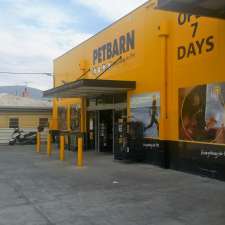 Petbarn Derwent Park | 62-64 Derwent Park Rd, Derwent Park TAS 7009, Australia