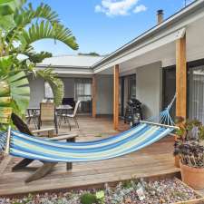 Beach Retreat Ocean Grove | 52 Presidents Ave, Ocean Grove VIC 3226, Australia