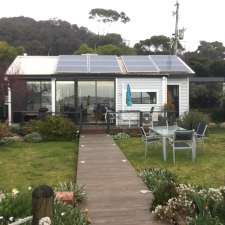 On The Beach Cottage | Heybridge TAS 7316, Australia