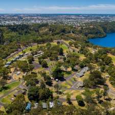 Blue Lake Holiday Park | LOT 100 Bay Rd, Mount Gambier SA 5290, Australia