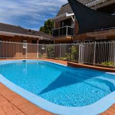 Sanno Marracoonda Airport Hotel | 46 Kanowna Ave E, Redcliffe WA 6104, Australia