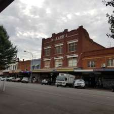 Shell | Main Street, Short St, Young NSW 2594, Australia