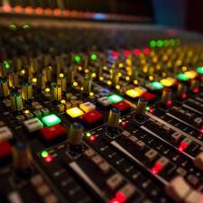 LMC Recording Studio | 5/20 Charlton Ave, Cheltenham VIC 3192, Australia