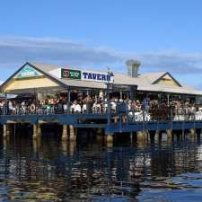 Fisherman’s Wharf Tavern | Sop 40, 60-70 Seaworld Dr, Main Beach QLD 4217, Australia
