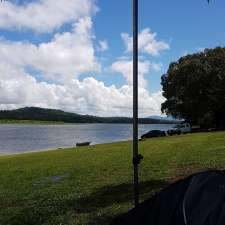 Fong-On Bay camping area, Danbulla National Park and State Fores | Fong-On Bay Access Road, Danbulla QLD 4872, Australia