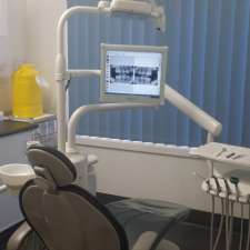 Balgownie Dental Surgery | 120 Balgownie Rd, Balgownie NSW 2519, Australia