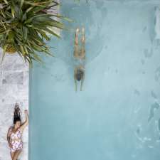 Dip Underwater Studio | Establishment | 29 Pacific Dr, Swansea Heads NSW 2281, Australia