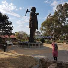Map Kernow Statue | Kernow Pl, Kapunda SA 5373, Australia