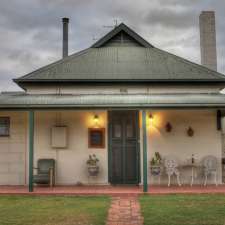 Dunalan Cottage | Dukes Highway, Bordertown SA 5268, Australia