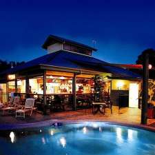 Colonial Village Resort | 820 Boat Harbour Dr, Urangan QLD 4655, Australia
