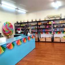 The Lolly Lady | Shop 10 Logan Court, 85-93 Kendal St, Cowra NSW 2794, Australia