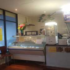 David Chippy's Fish Cafe | 21 East Rd, Hocking WA 6065, Australia