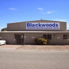 Blackwoods Roxby Downs | 3 Gosse St, Roxby Downs SA 5725, Australia