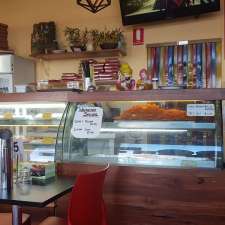 Gold Sweets Lynbrook | 3/4 Chapel St, Lynbrook VIC 3976, Australia