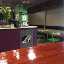 Spice Noodle Bar & Takeaway | Shop 2/42 Terrigal Esplanade, Terrigal NSW 2260, Australia