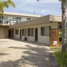 Broulee Beach Holiday Units | 8 Clarke St, Broulee NSW 2537, Australia