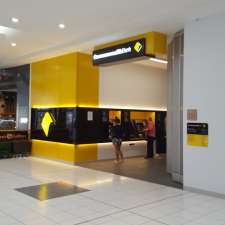 Commonwealth Bank | CNR Heatherton RD & Matthew Flinders AVE, Shop 66 Endeavour Hills Shopping Centre, Endeavour Hills VIC 3802, Australia