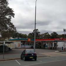 Caltex Star Mart Yass - 228 Comur St, Yass NSW 2582, Australia