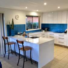 Holliday Kitchens | 8 Uki St, Yamba NSW 2464, Australia