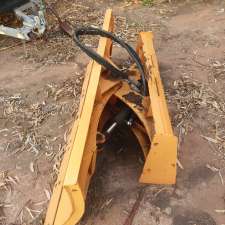 Macca's Bobcat Services | 6 Hume St, Warren NSW 2824, Australia